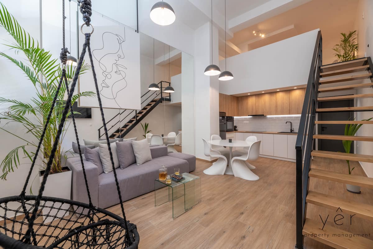 207 // Stylish Loft @Pasalimani, 10min to Freatida Beach