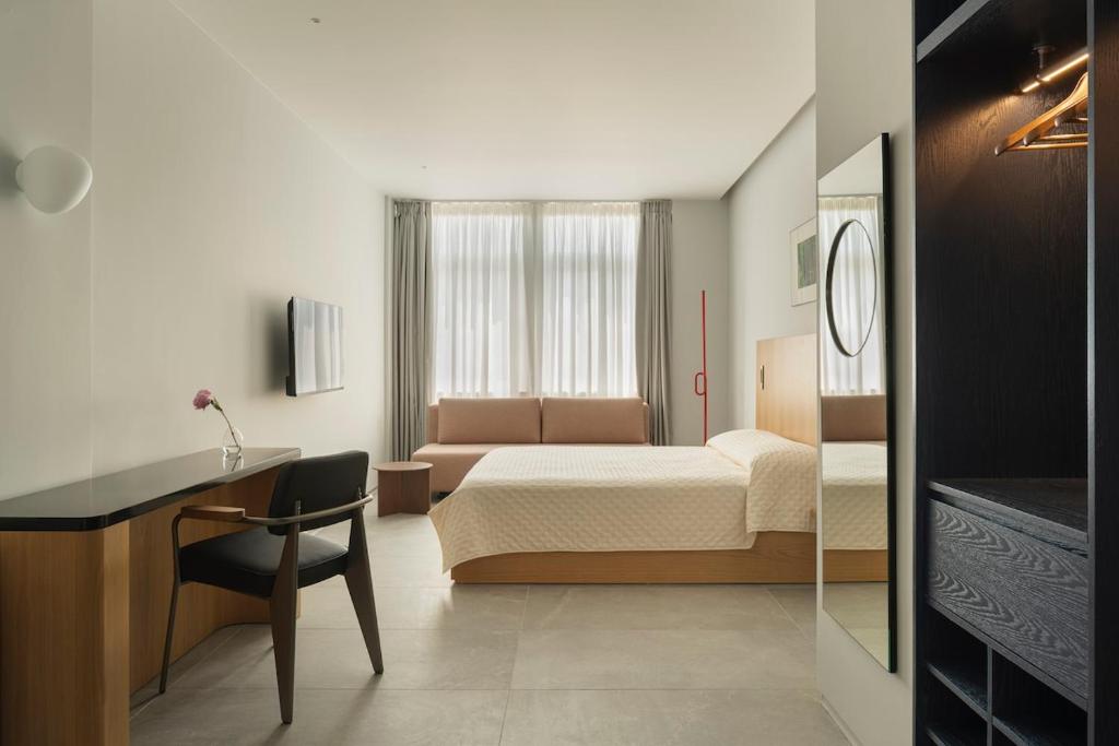 Athens Suite 105-ΥΠ/ΜΑ 2-ΠΕΙΡΑΙΩΣ 28-ΑΜΑ: 00003767100-Νο 29 rental in Athens