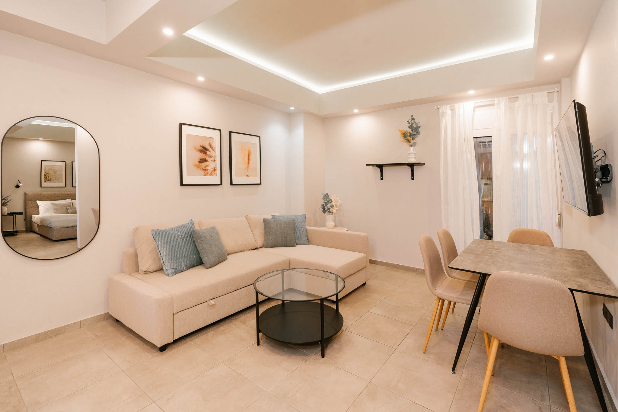 Zenonos Suite-ΥΠ/ΜΑ.9-ΖΗΝΩΝΟΣ 14-ΑΜΑ: 00003981648 Νο 68 rental in Athens